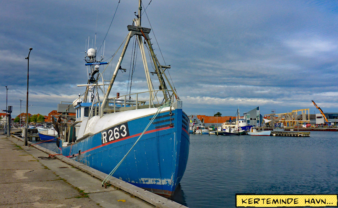 Fischkutter im Hafen